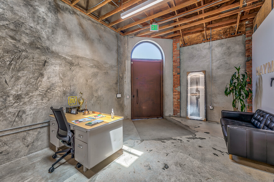 4126 W Jefferson Blvd, Los Angeles, CA for lease - Interior Photo - Image 3 of 14