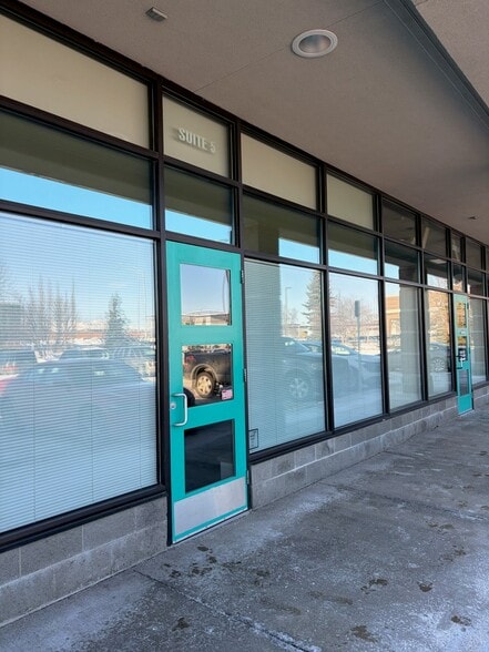 3120 Denali St, Anchorage, AK for lease - Building Photo - Image 2 of 16