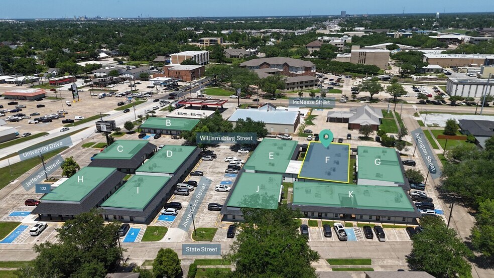 119 Williamsburg St, Lake Charles, LA for lease - Building Photo - Image 2 of 4