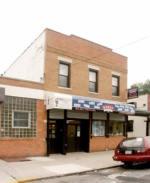 38-31 Crescent St, Long Island City, NY for lease - Primary Photo - Image 1 of 13