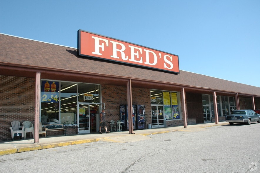 5024-5028 S 1st St, Milan, TN for lease - Building Photo - Image 3 of 6
