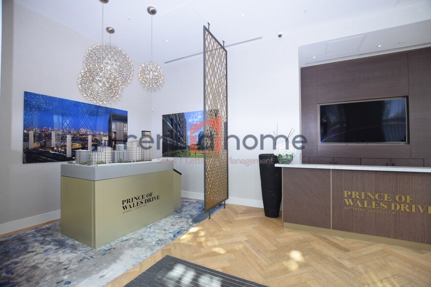 3 Prince Of Wales Dr, London for lease - Interior Photo - Image 3 of 22