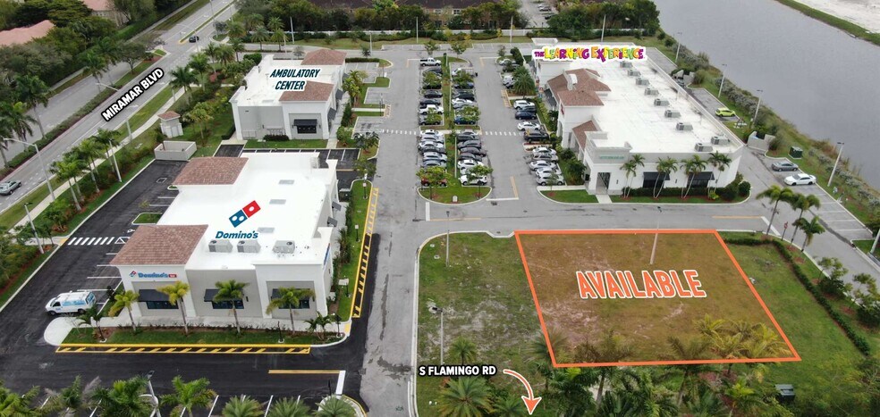 12280 Miramar Blvd, Miramar, FL à louer - Photo du bâtiment - Image 1 de 5