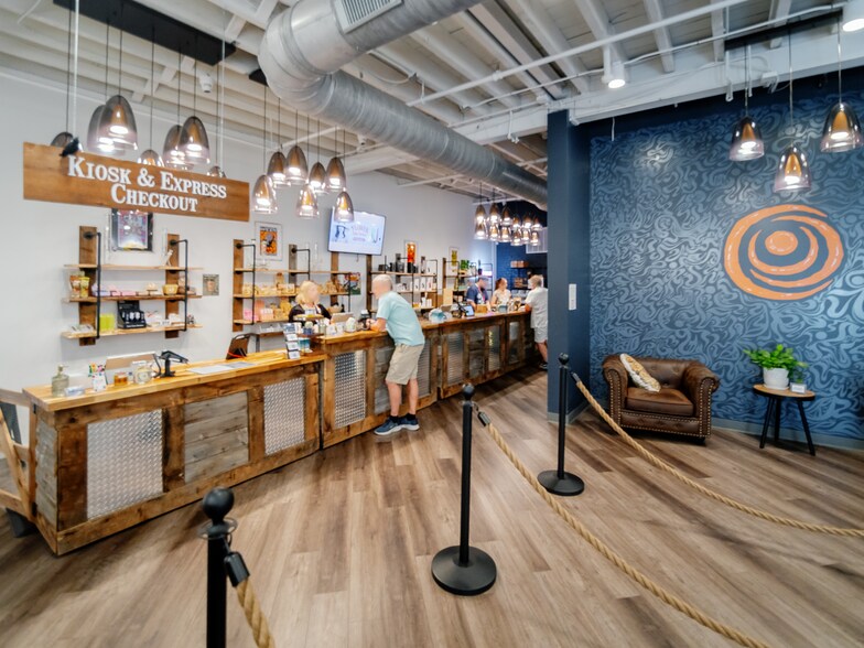 204 N Union St, Lambertville, NJ à louer - Photo du bâtiment - Image 2 de 11