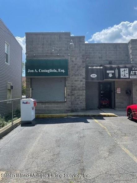 2110 Clove Rd, Staten Island, NY for sale - Building Photo - Image 2 of 37