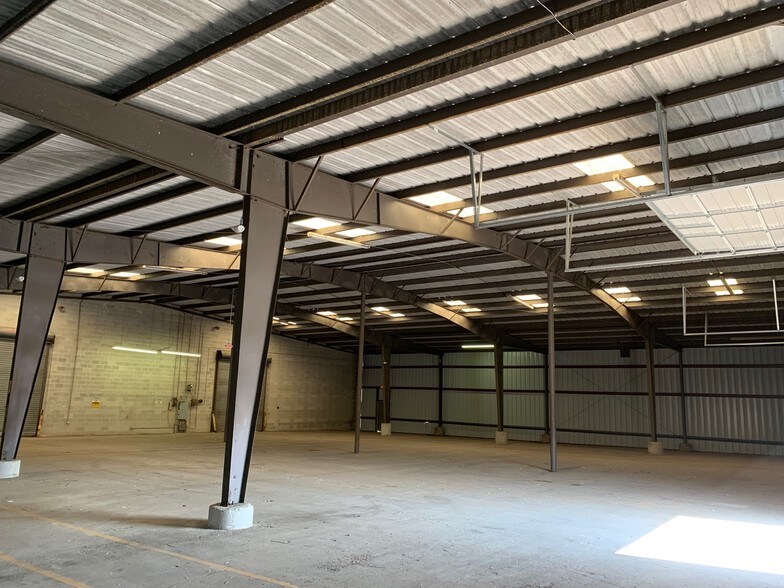 2741 Lyons Rd, Miamisburg, OH à louer - Photo intérieure - Image 2 de 5