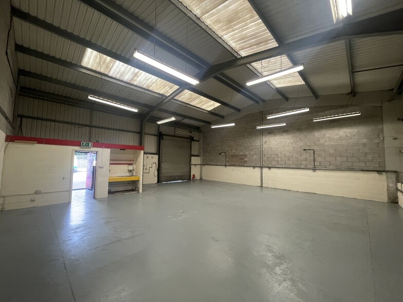 Penarth Rd, Cardiff for lease - Primary Photo - Image 1 of 2