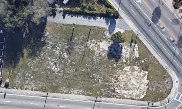 13505 W Dixie Hwy, North Miami, FL à vendre - Aérien - Image 2 de 7