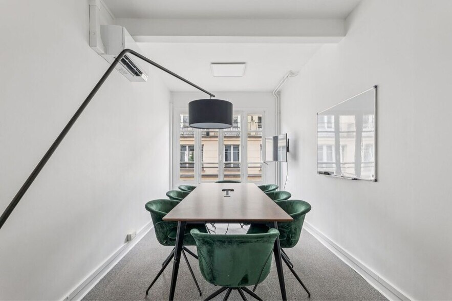 4 Cité Paradis, Paris à louer - Photo intérieure - Image 3 de 15