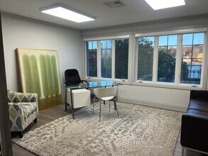 225 Main St, Westport, CT à louer Photo intérieure- Image 2 de 5