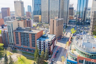 140 2 Av SW, Calgary, AB - AÉRIEN  Vue de la carte