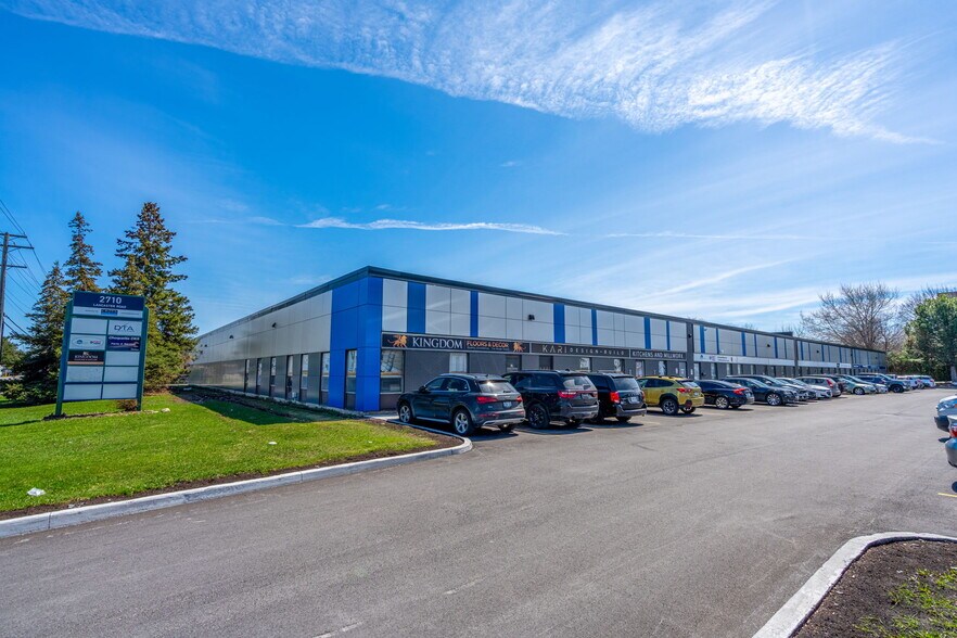 2710 Lancaster Rd, Ottawa, ON à vendre - Photo du bâtiment - Image 1 de 8