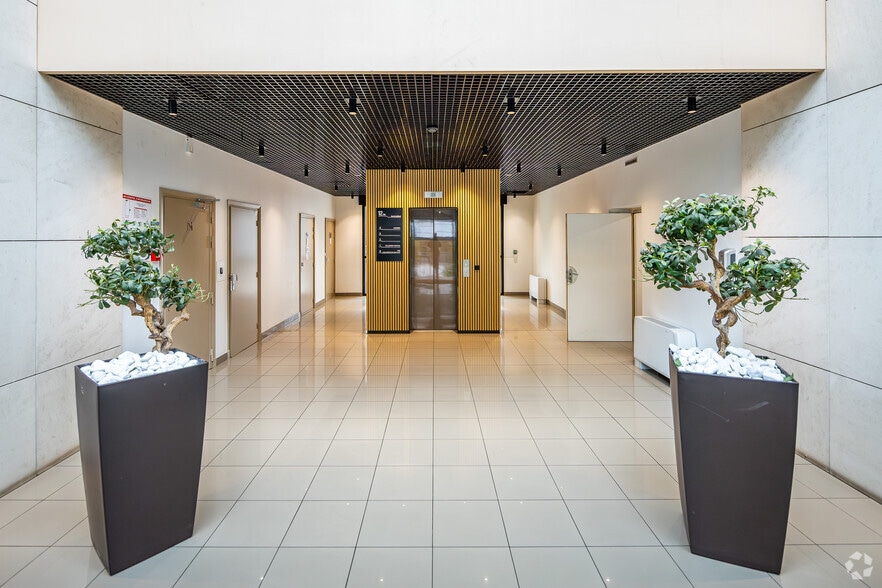 12 Bis Rue Guilloud, Lyon à louer - Hall d’entrée - Image 3 de 5