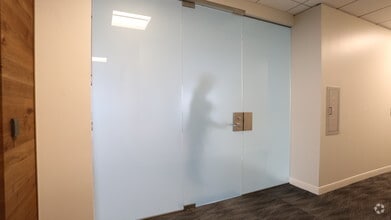 10 W Broad St, Columbus, OH for lease Interior Photo- Image 2 of 14