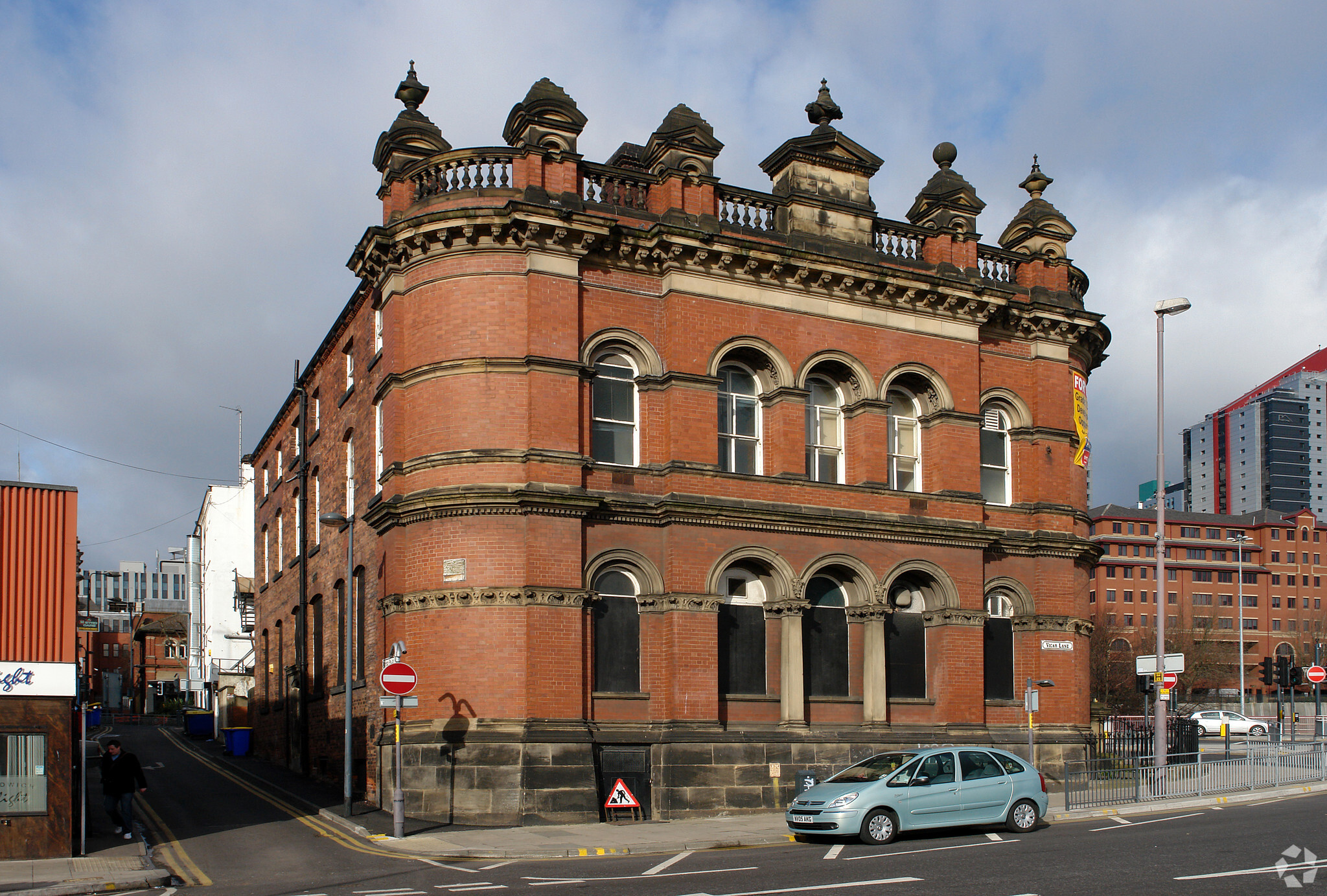 74 New Briggate, Leeds for sale Primary Photo- Image 1 of 1