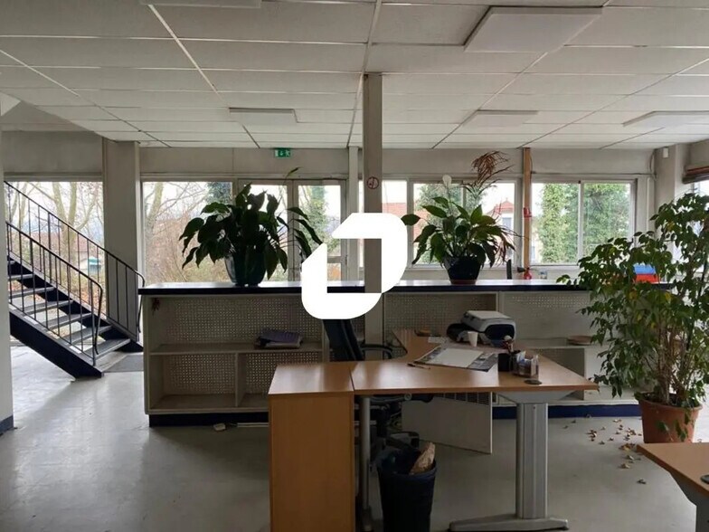 Flex dans SAINT-OUEN-L'AUMONE à louer - Photo intérieure - Image 3 de 10