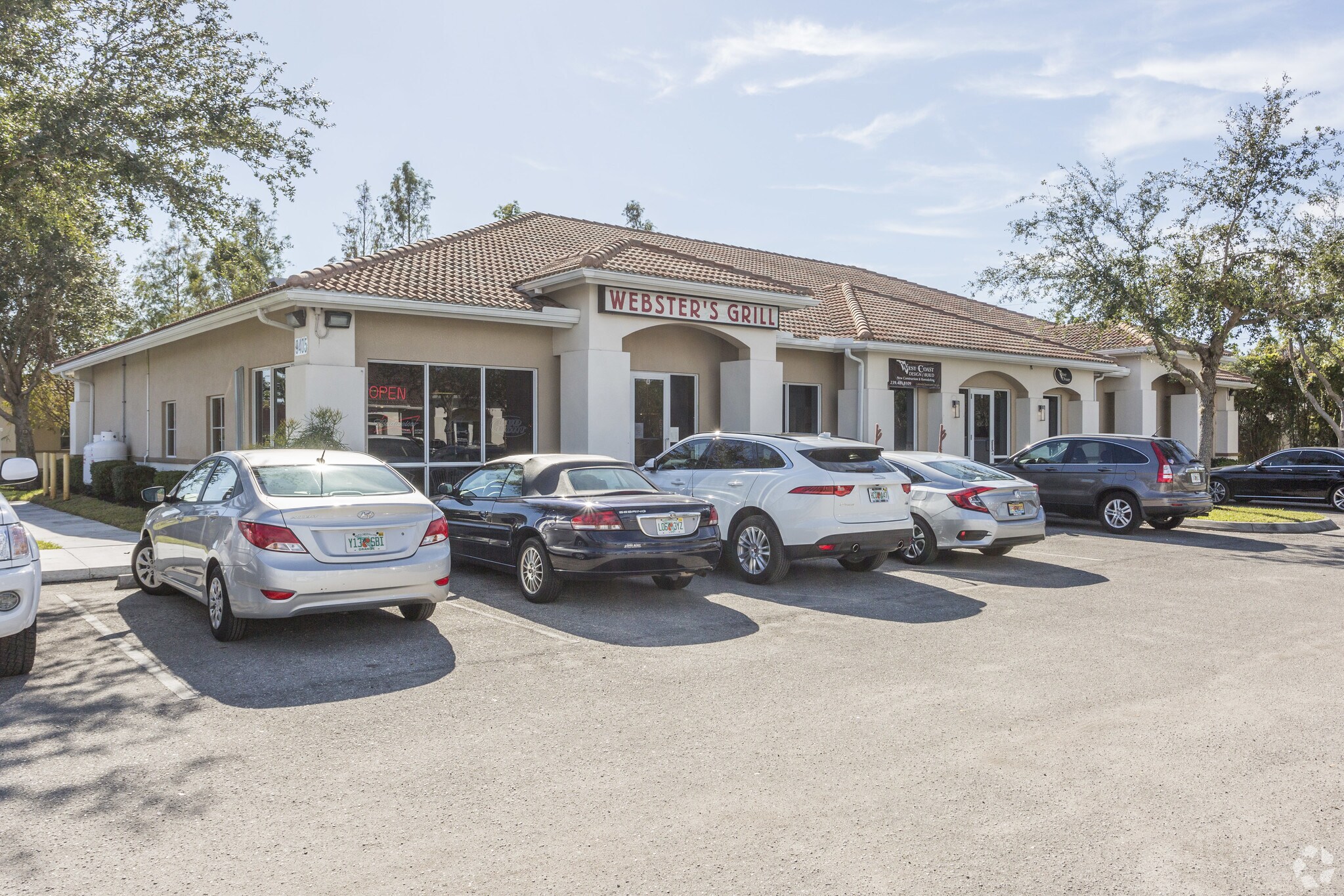 9405 Cypress Lake Dr, Fort Myers, FL à louer Photo principale- Image 1 de 20