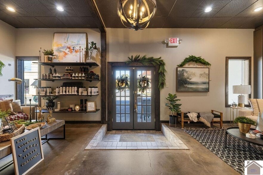 2200 Broadway, Paducah, KY for sale - Building Photo - Image 3 of 30