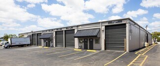Plus de détails pour 3501-3531 NW 19th St, Fort Lauderdale, FL - Commerce de détail, Industriel à louer