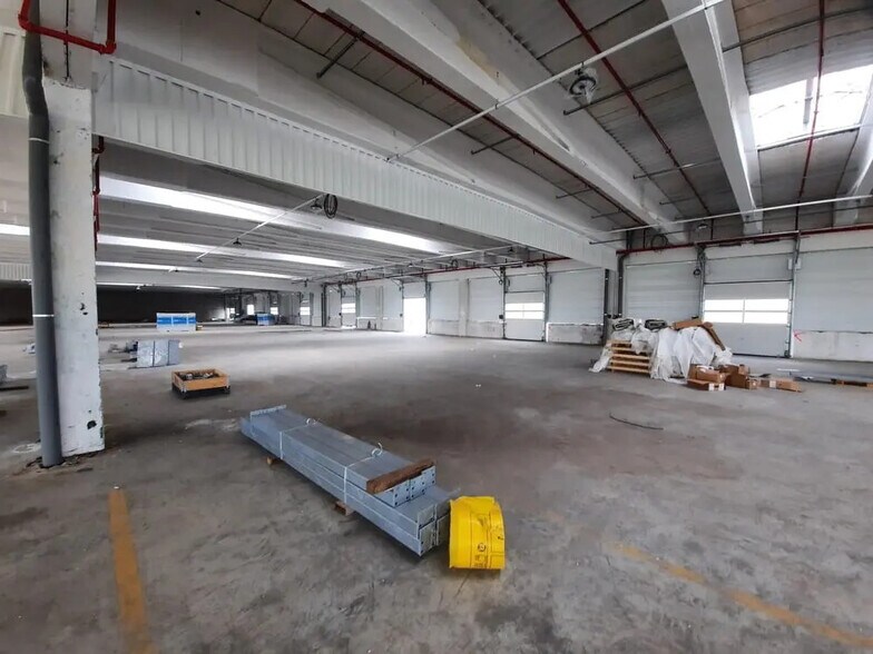Industrial in Gennevilliers for lease - Interior Photo - Image 3 of 6