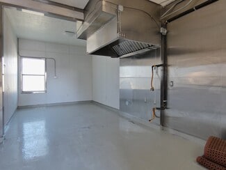 More details for 1704 Avenue D, Rosenberg, TX - Retail for Lease