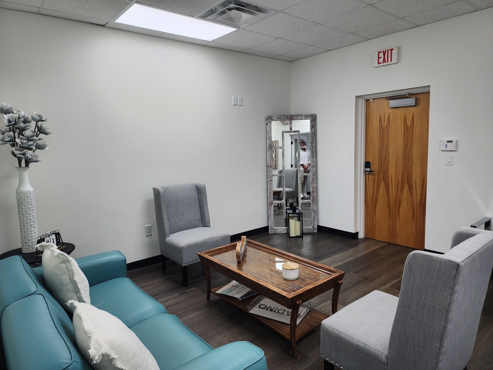 601 N Magnolia Ave, Orlando, FL for lease Interior Photo- Image 1 of 4