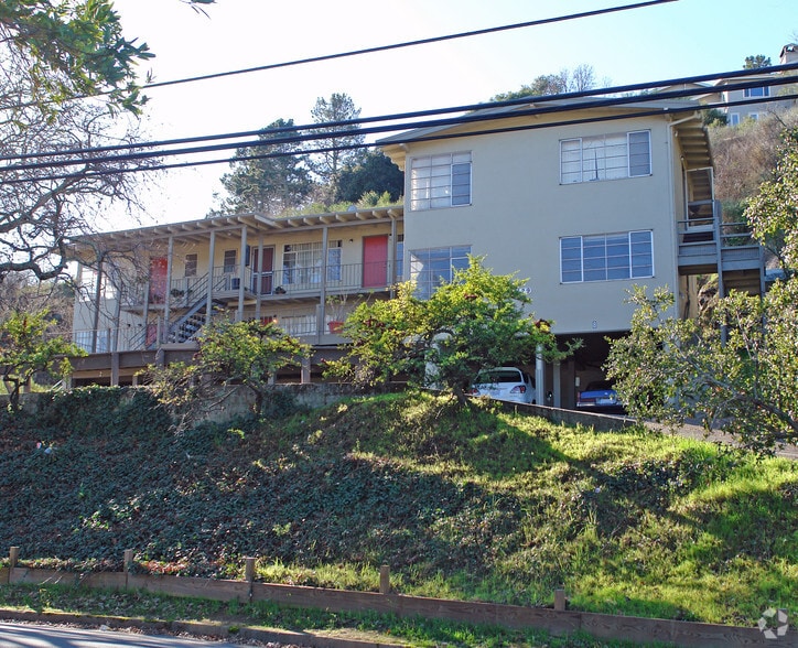 129 Woodland Ave, San Rafael, CA à vendre - Photo principale - Image 2 de 5