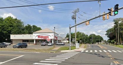 1350 Stanley St, New Britain, CT à louer Photo intérieure- Image 1 de 1