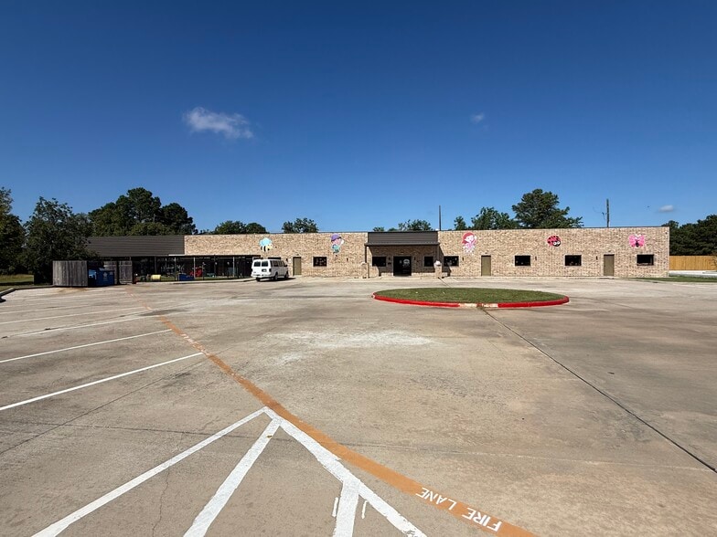 6130 Muela Creek Dr, Beaumont, TX for sale - Building Photo - Image 2 of 11