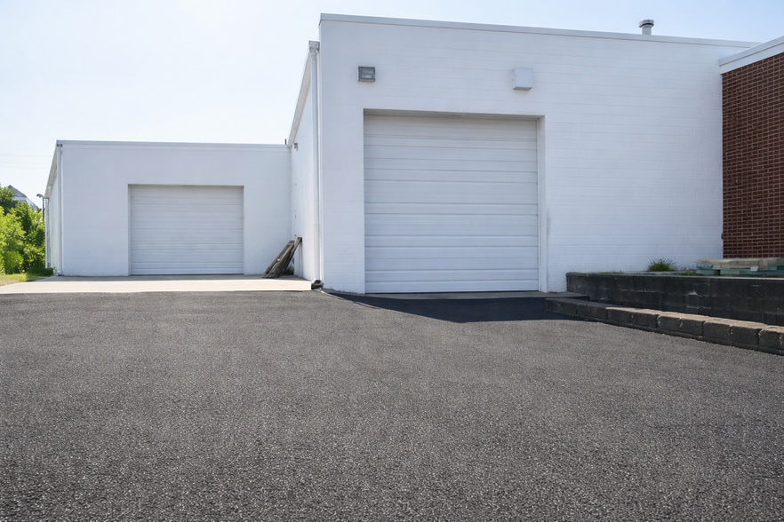 85 Nicholson Rd, Gloucester City, NJ for lease - Building Photo - Image 1 of 2