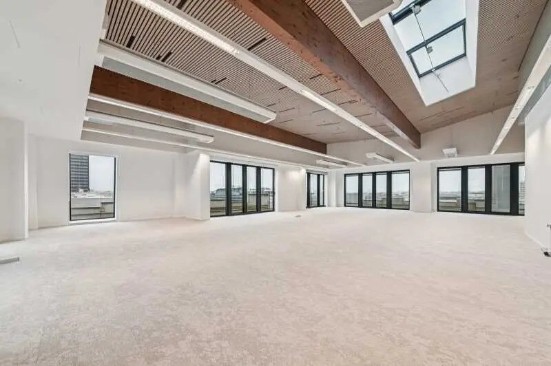 77 Boulevard Marius Vivier-Merle, Lyon for lease - Building Photo - Image 1 of 21