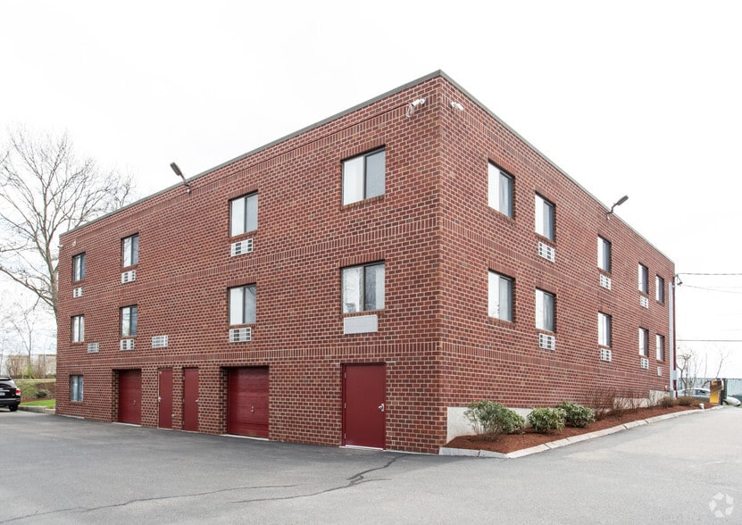 331 Page St, Stoughton, MA for lease - Building Photo - Image 2 of 2