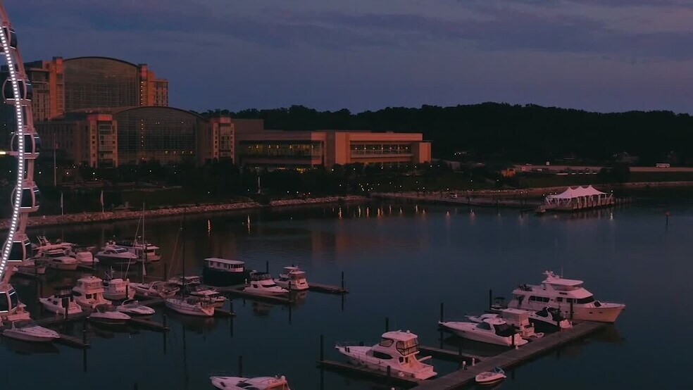 National Harbor, Forest Heights, MD à louer - Vidéo sur l’inscription commerciale - Image 2 de 12