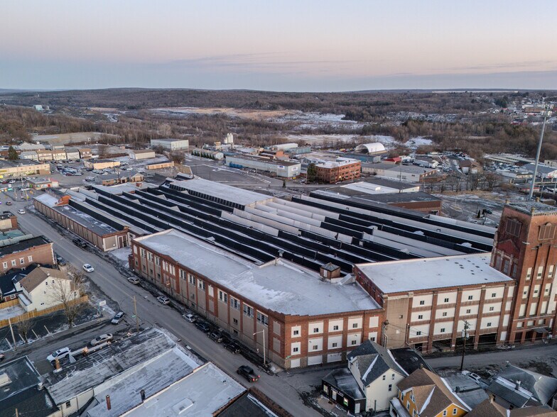 100 E Diamond Ave, Hazleton, PA à vendre - Photo du bâtiment - Image 2 de 25