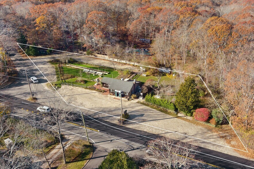 1615 Bridgehampton, Sag Harbor, NY à vendre - Aérien - Image 3 de 26