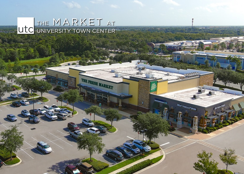 5205-5275 University Pky, University Park, FL for lease - Building Photo - Image 1 of 8