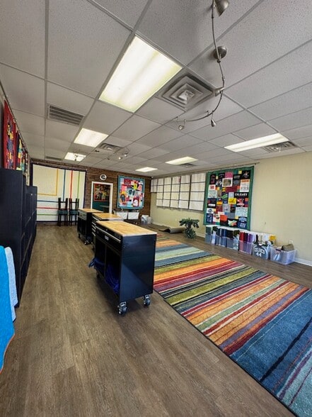 16500-16726 N Pennsylvania Ave, Edmond, OK for lease - Building Photo - Image 3 of 9