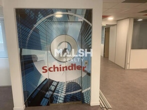 Office in Chassieu for lease Interior Photo- Image 1 of 11