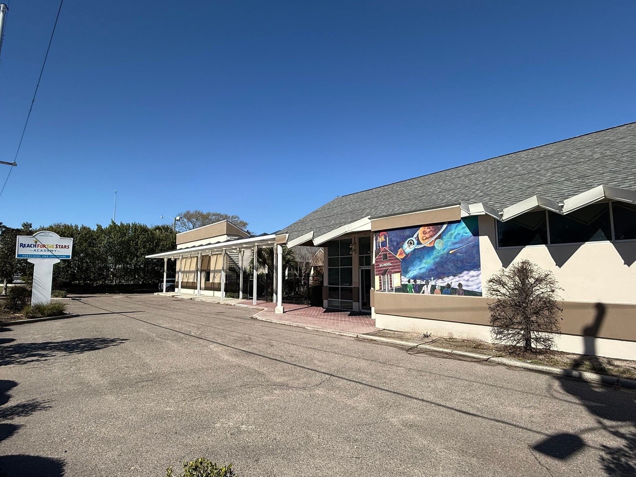 1910 Mcmillan Ave, Charleston, SC for sale Building Photo- Image 1 of 13