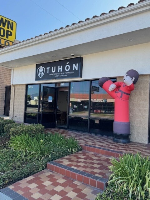 532-540 N Azusa Ave, West Covina, CA for lease Building Photo- Image 1 of 11