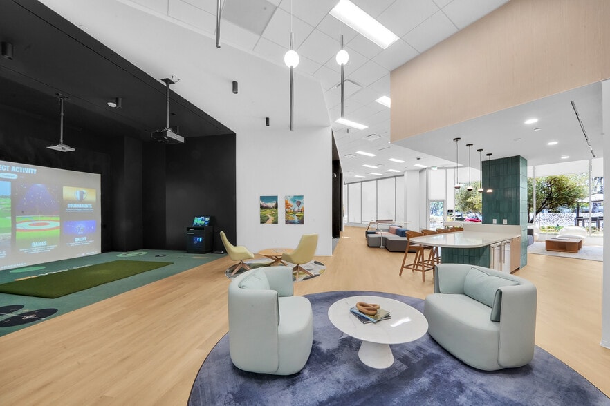 1301 Dove St, Newport Beach, CA à louer - Photo intérieure - Image 3 de 9