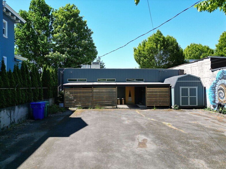 2115 N Vancouver Ave, Portland, OR à vendre - Photo du bâtiment - Image 1 de 4