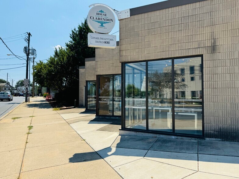 240 Harrisburg Ave, Lancaster, PA à louer - Photo du bâtiment - Image 3 de 13