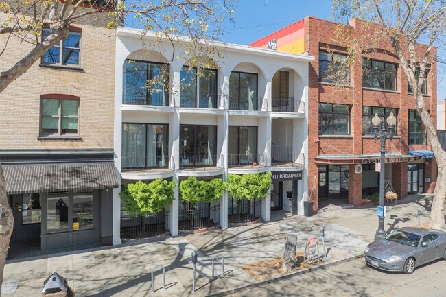 More details for 111 Broadway, Oakland, CA - Office for Sale