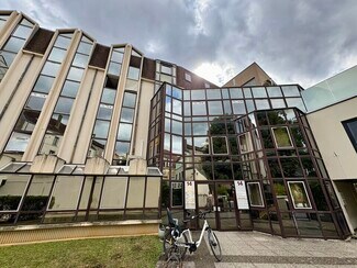 Plus de détails pour Rue Du Chapeau Rouge, Dijon - Bureau à louer