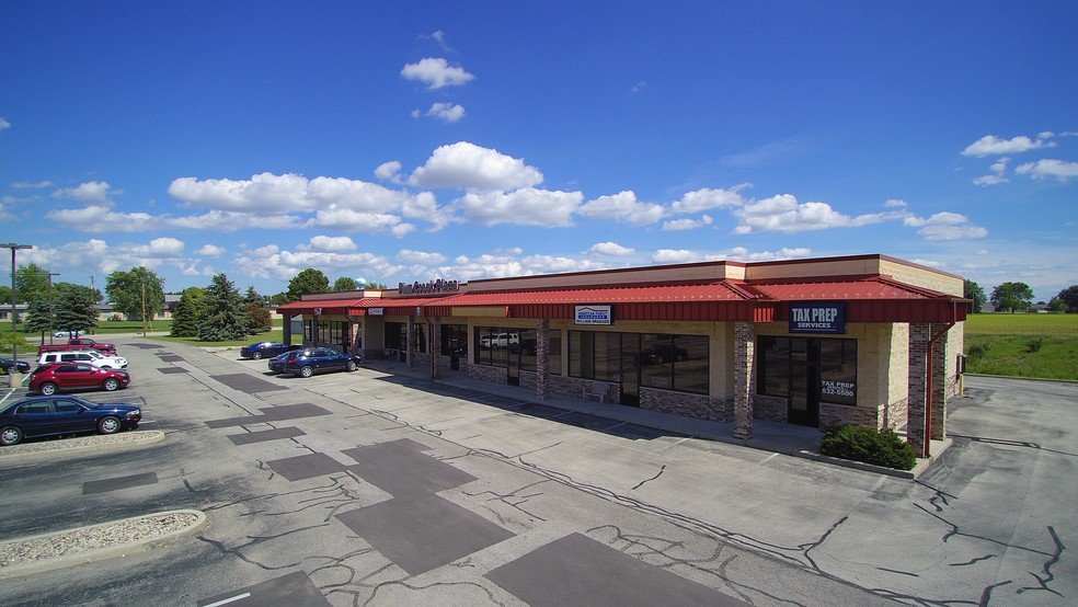 450 High St, Wrightstown, WI for sale - Building Photo - Image 1 of 1