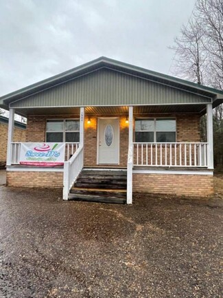 Plus de détails pour 1504 College Ave, Jackson, AL - Vente au détail à vendre