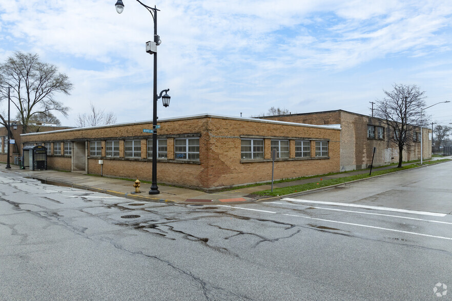 1810-1818 Madison St, Maywood, IL à vendre - Photo du b timent - Image 1 de 1