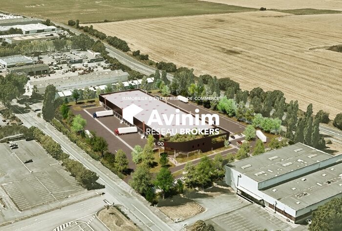 Industrial in Compans for lease - Aerial - Image 1 of 3