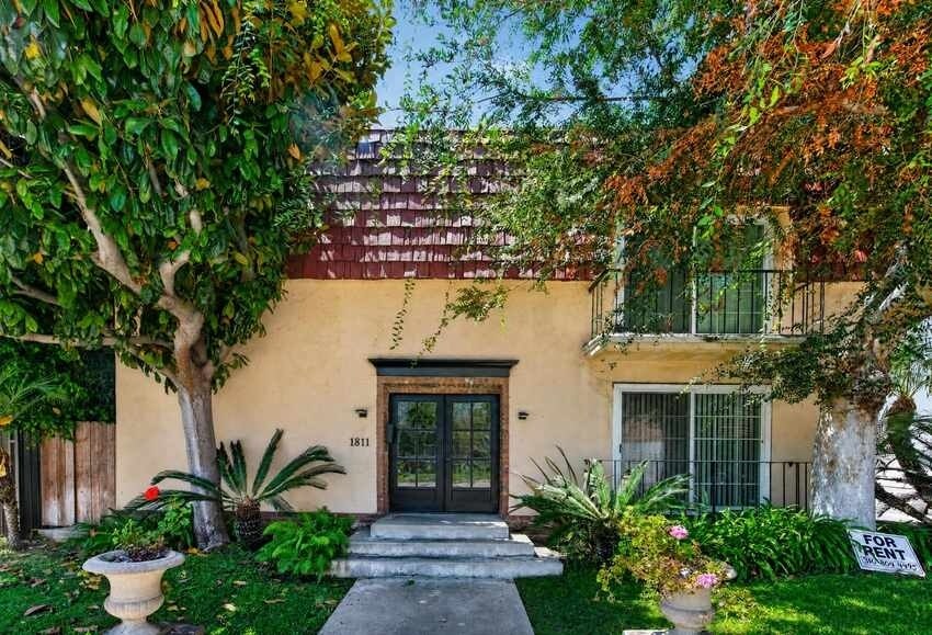1811 PARNELL AV, Los Angeles, CA à vendre Photo du bâtiment- Image 1 de 7